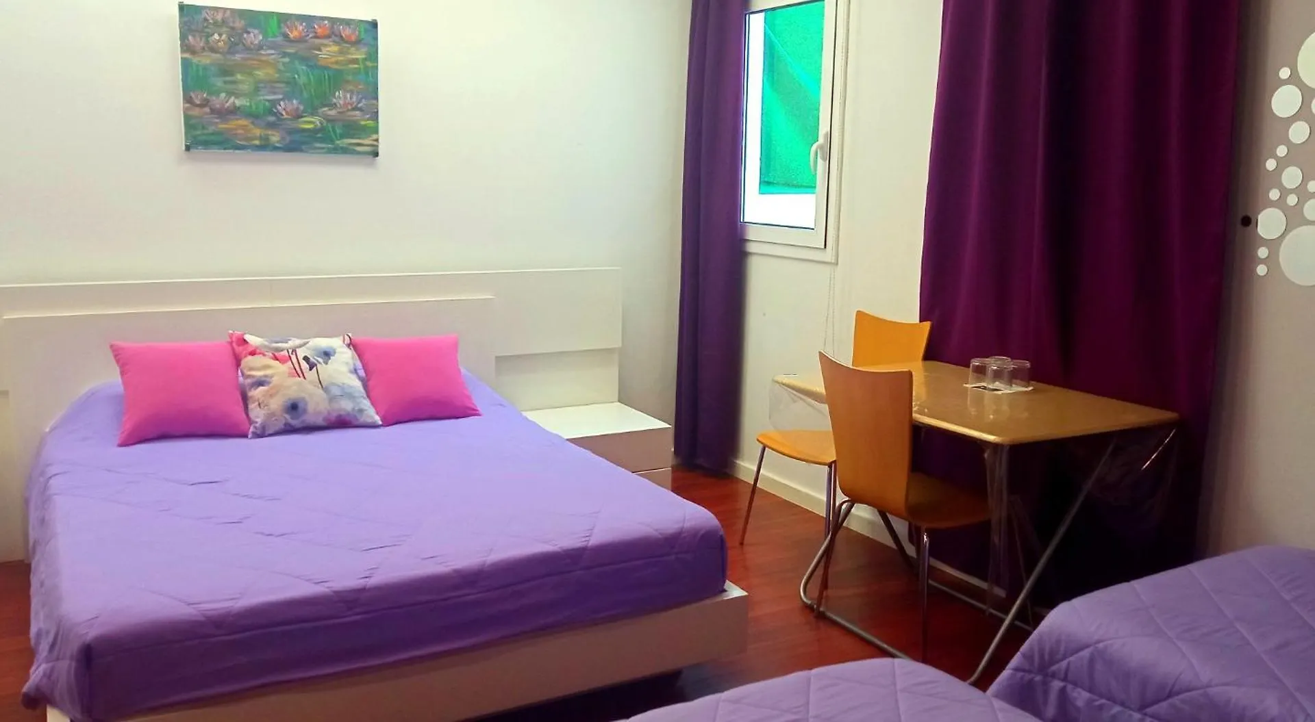 Habitaciones Centricas En Tàrrega Pensión